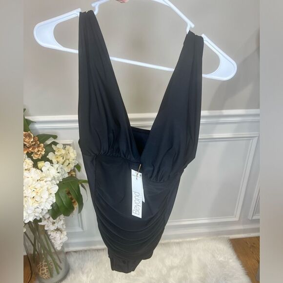 NWT BEYOND CONTROL Women's Solid Plunge plus size V-Neck One-Piece Swimsuit - Picture 4 of 7